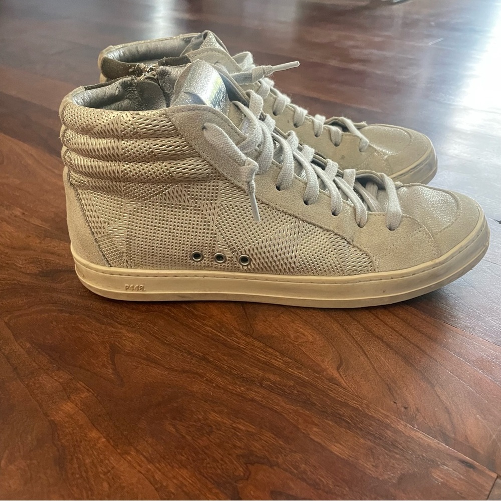 P448- SZ 38 Women's Skate High Top Sneakers